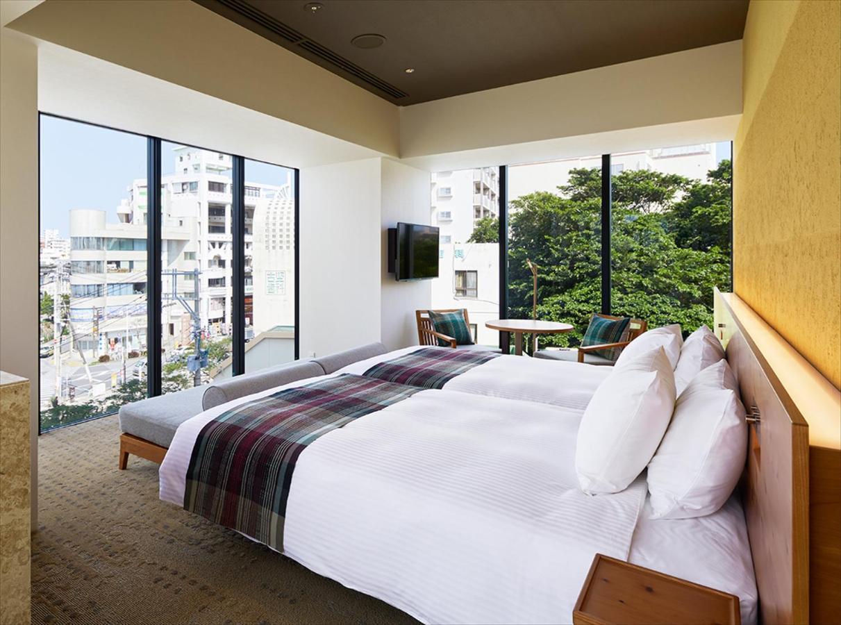 Strata Hotel