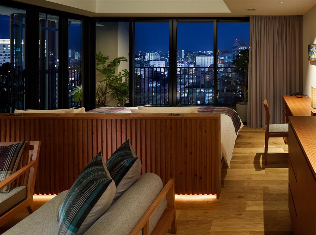 Strata 4* Naha