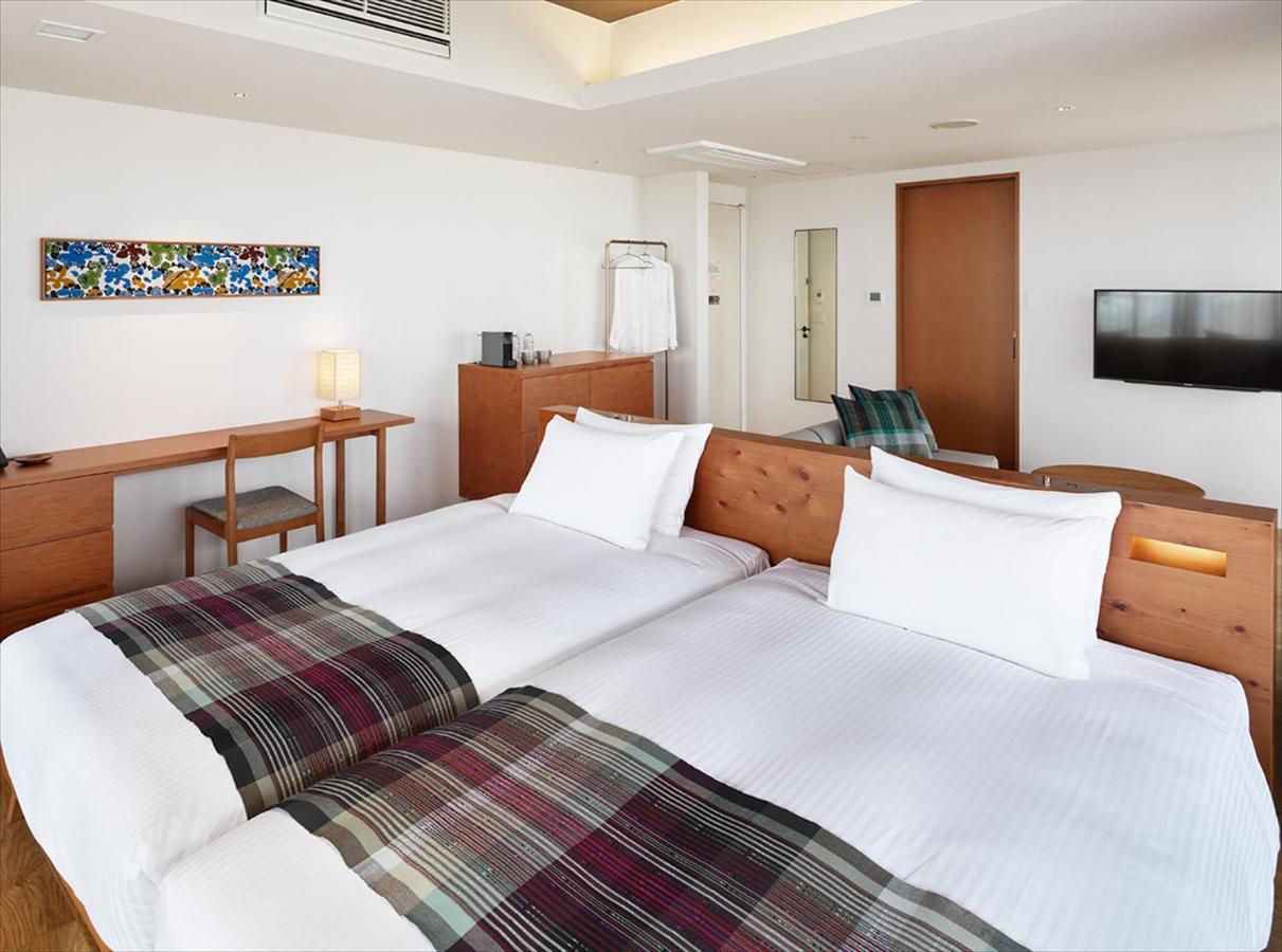 Hotel Strata 4*
