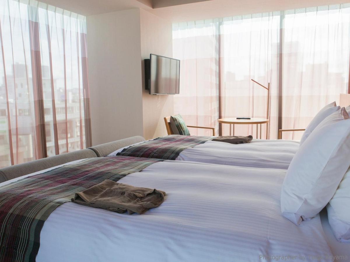 Strata Hotel 4*